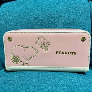 Snoopy Peanuts Pink/Beige Faux leather with gold embroidered Zip Around Wallet